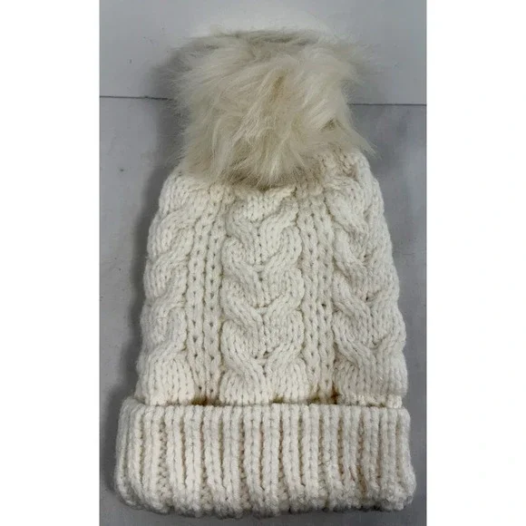 Time and Tru Cable Knit Beanie Winter Hat Faux Fur Pom Cream One Size New - Picture 2 of 6
